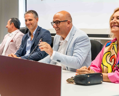 Mollina inaugura el CIVA, un nuevo referente enoturístico y cultural de la provincia de Málaga Mollina inaugura el CIVA, un nuevo referente enoturístico y cultural de la provincia de Málaga